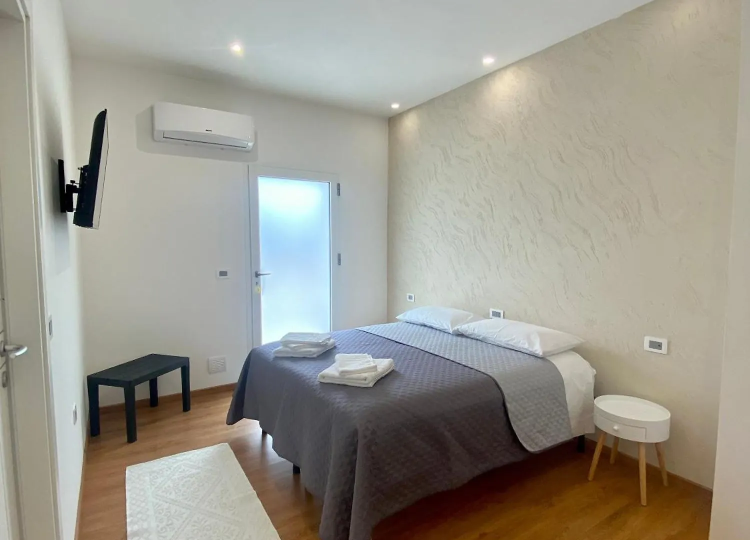 Zulie Rooms Olbia Italien
